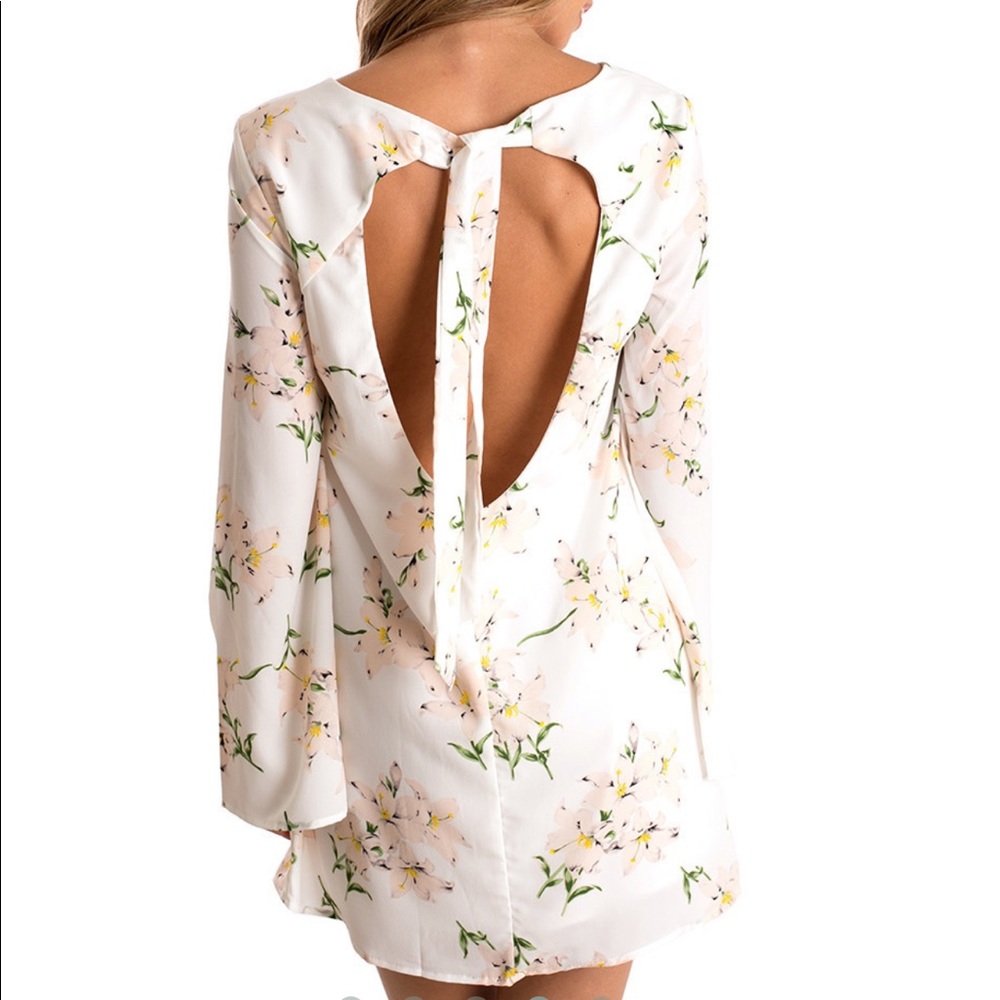 Dee Elle floral dress - Picture 1 of 7